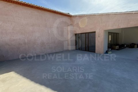 House for sale in Javea, Alicante, Spain 5 bedrooms, 350 sq.m. No. 159158 - photo 30