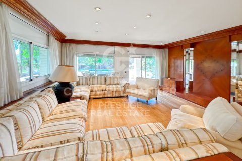 Villa for sale in Sitges, Barcelona, Spain 6 bedrooms, 760 sq.m. No. 159157 - photo 7