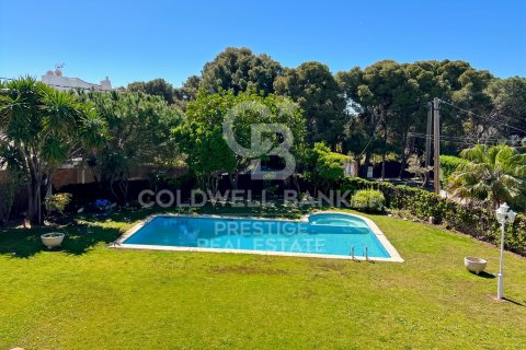 Villa for sale in Sitges, Barcelona, Spain 6 bedrooms, 760 sq.m. No. 159157 - photo 23