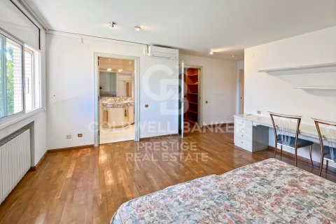 Villa for sale in Sitges, Barcelona, Spain 6 bedrooms, 760 sq.m. No. 159157 - photo 28