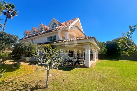 Villa in vendita a Sitges, Barcelona, Spagna 6 camere da letto, 760 mq. N° 159157 - foto 4