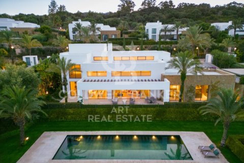 Villa i Casares, Malaga, Spanien 6 sovrum, 778 kvm. Nr. 159161