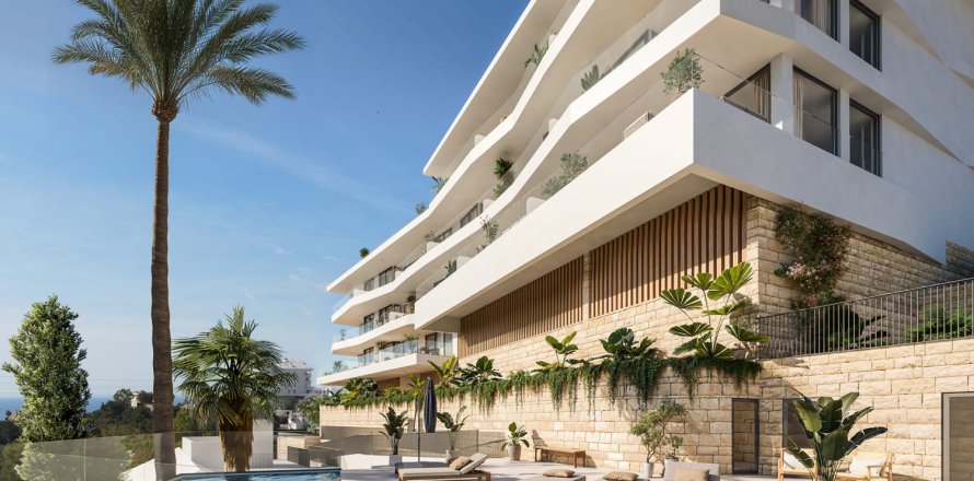 Apartment in Fuengirola, Malaga, Spain 4 bedrooms, 230 sq.m. No. 155993