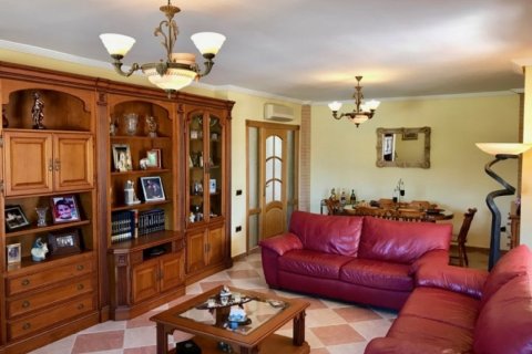 Villa till salu Benidorm, Alicante, Spanien 6 sovrum, 600 kvm. Nr. 135671 - foto 6