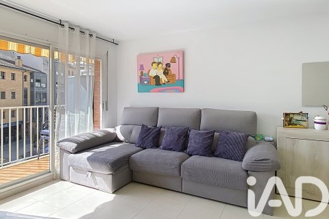 Apartamento en venta en Sant Cebrià de Vallalta, Barcelona, España 3 dormitorios, 70 m2 No. 172830 - foto 1