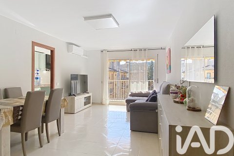 Apartamento en venta en Sant Cebrià de Vallalta, Barcelona, España 3 dormitorios, 70 m2 No. 172830 - foto 7