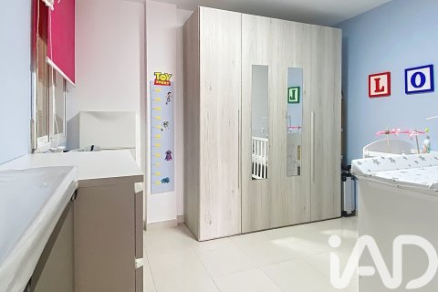 Apartamento en venta en Sant Cebrià de Vallalta, Barcelona, España 3 dormitorios, 70 m2 No. 172830 - foto 18
