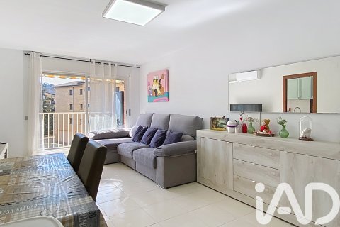 Apartamento en venta en Sant Cebrià de Vallalta, Barcelona, España 3 dormitorios, 70 m2 No. 172830 - foto 12