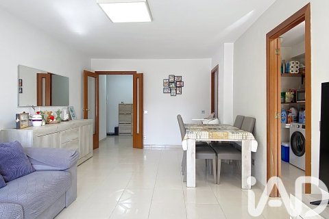 Apartamento en venta en Sant Cebrià de Vallalta, Barcelona, España 3 dormitorios, 70 m2 No. 172830 - foto 19