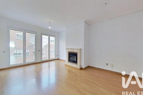 Apartamento en venta en Vila-real, Castellón, España 3 dormitorios, 120 m2 No. 172833 - foto 1