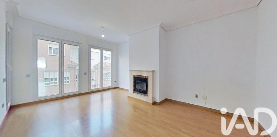 Apartamento en Vila-real, Castellón, España 3 dormitorios, 120 m2 No. 172833