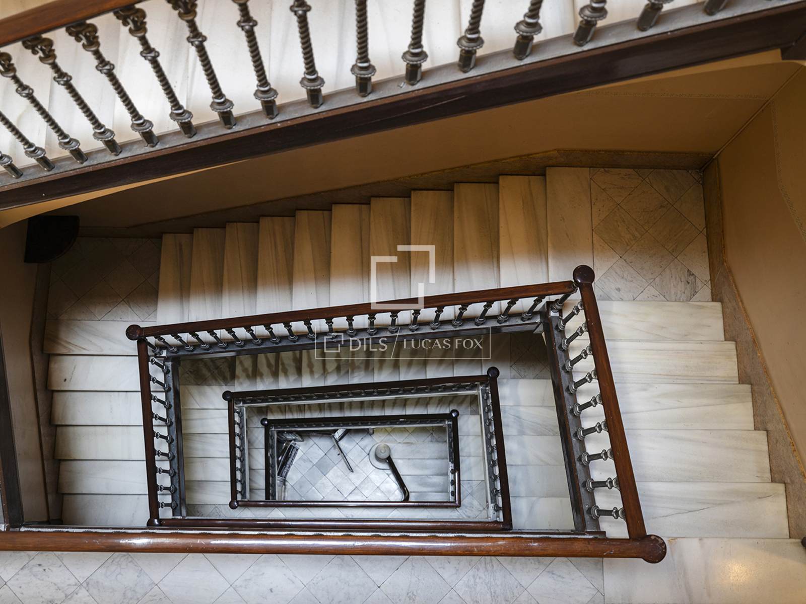 Apartament w Barcelona, Hiszpania 3 sypialnie, 183 mkw. nr 192699