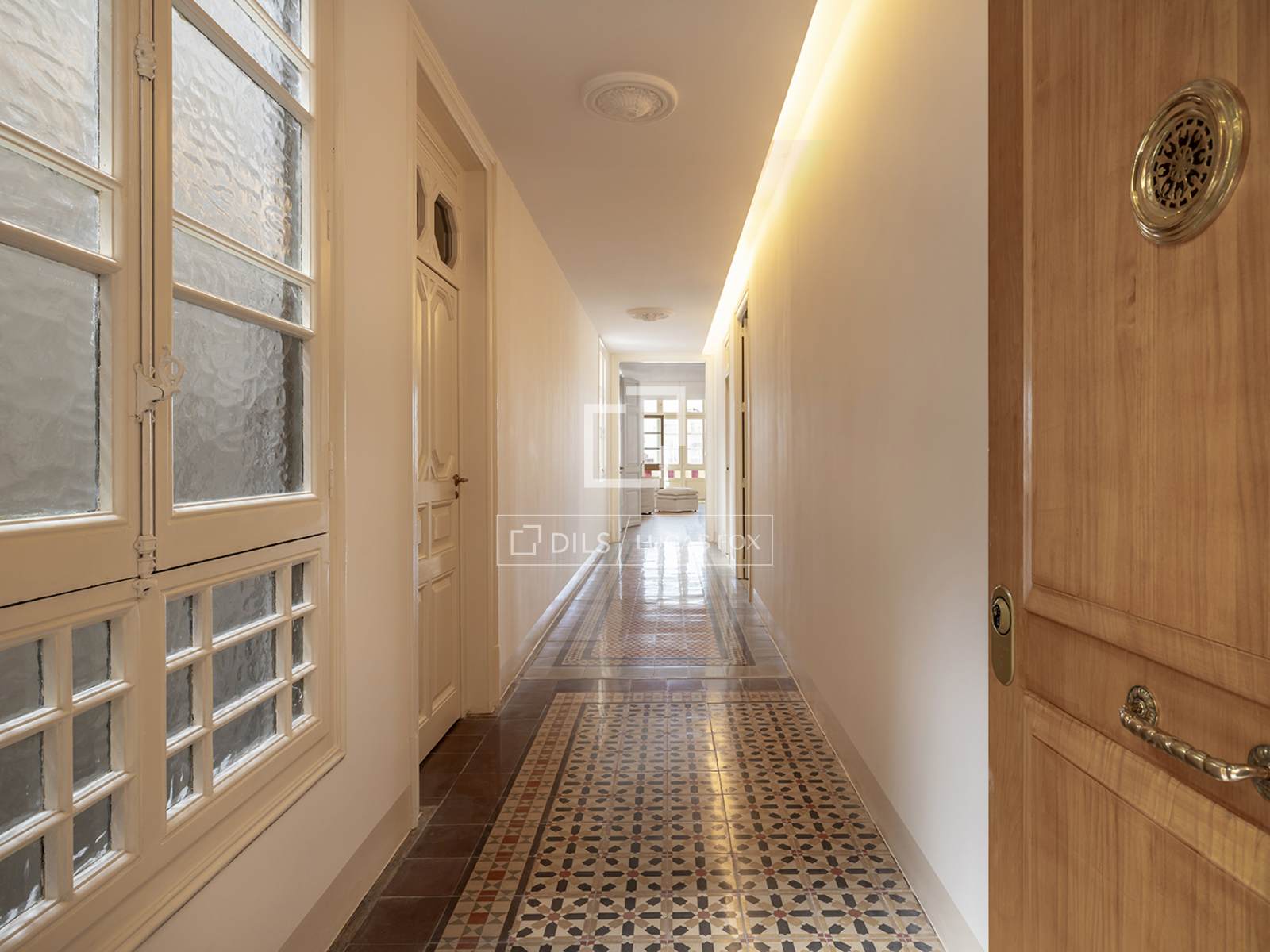 Apartament w Barcelona, Hiszpania 3 sypialnie, 183 mkw. nr 192699