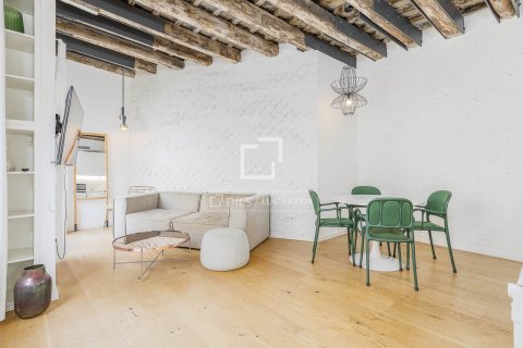Huoneisto myytävänä Barcelona, Espanja, 2 makuuhuonetta, 74 m2 No. 192697 - kuva 12