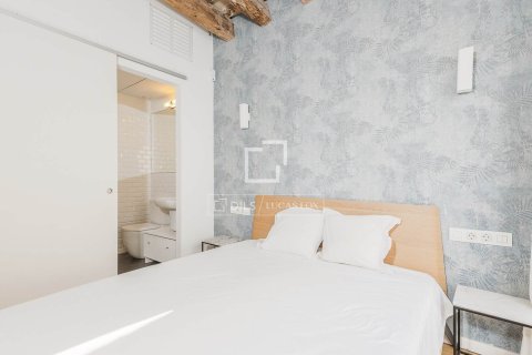 Huoneisto myytävänä Barcelona, Espanja, 2 makuuhuonetta, 74 m2 No. 192697 - kuva 26