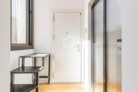 Huoneisto myytävänä Barcelona, Espanja, 2 makuuhuonetta, 74 m2 No. 192697 - kuva 29