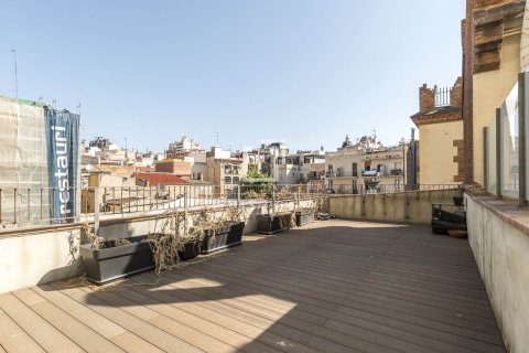 Huoneisto myytävänä Barcelona, Espanja, 3 makuuhuonetta, 195 m2 No. 192698 - kuva 12