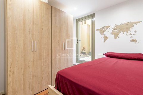 Huoneisto myytävänä Barcelona, Espanja, 3 makuuhuonetta, 195 m2 No. 192698 - kuva 27