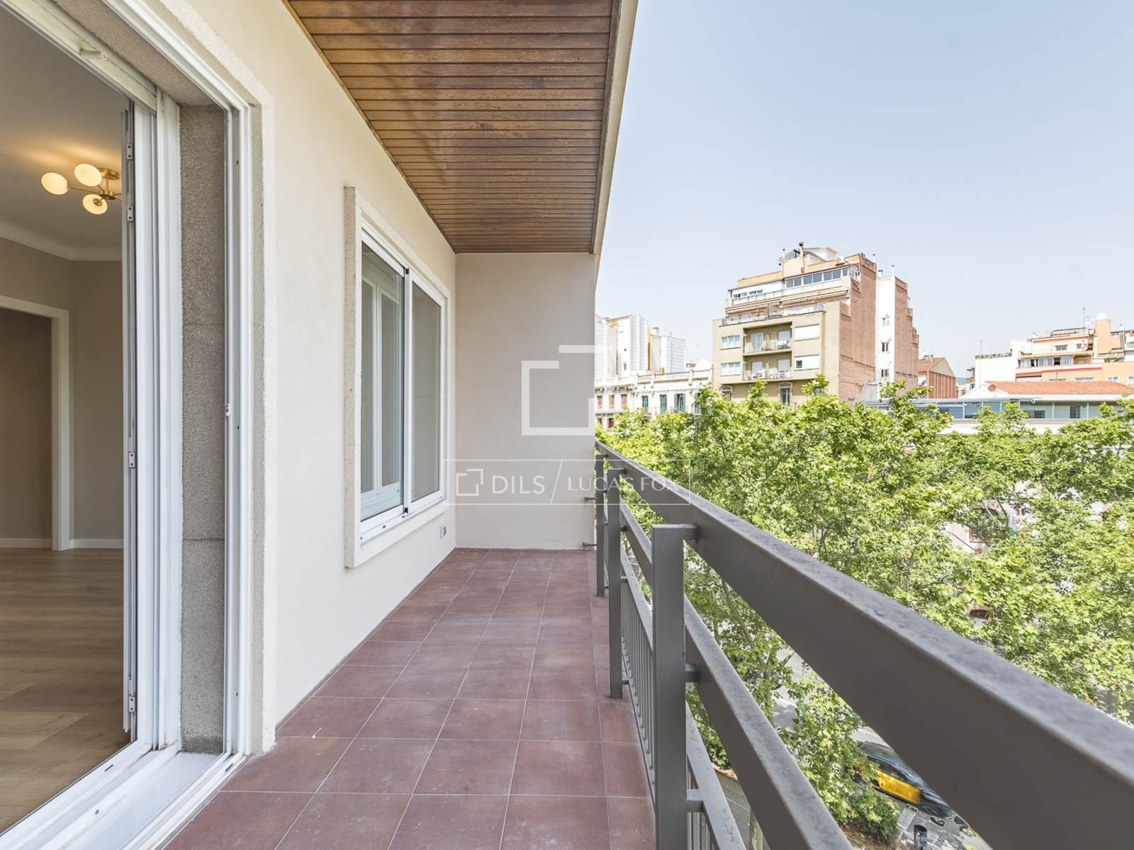 Appartamento a Barcelona, Spagna 4 camere da letto, 100 mq. N° 192695