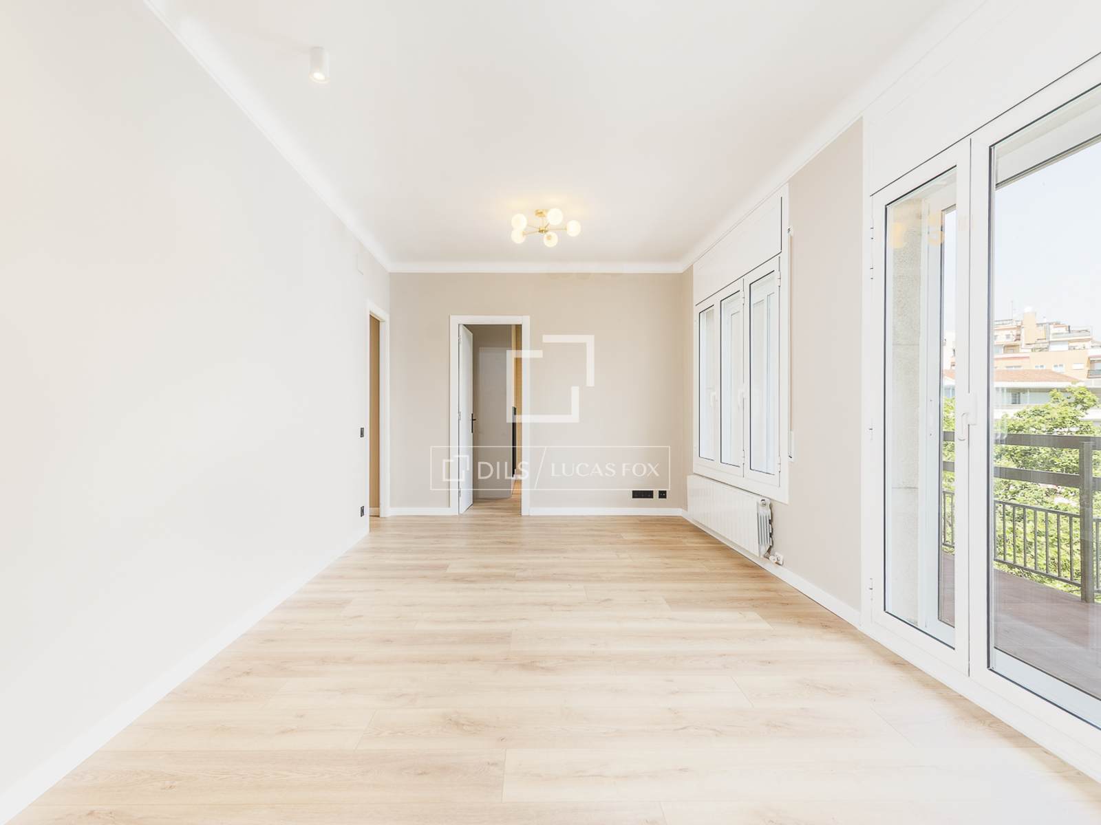 Appartamento a Barcelona, Spagna 4 camere da letto, 100 mq. N° 192695