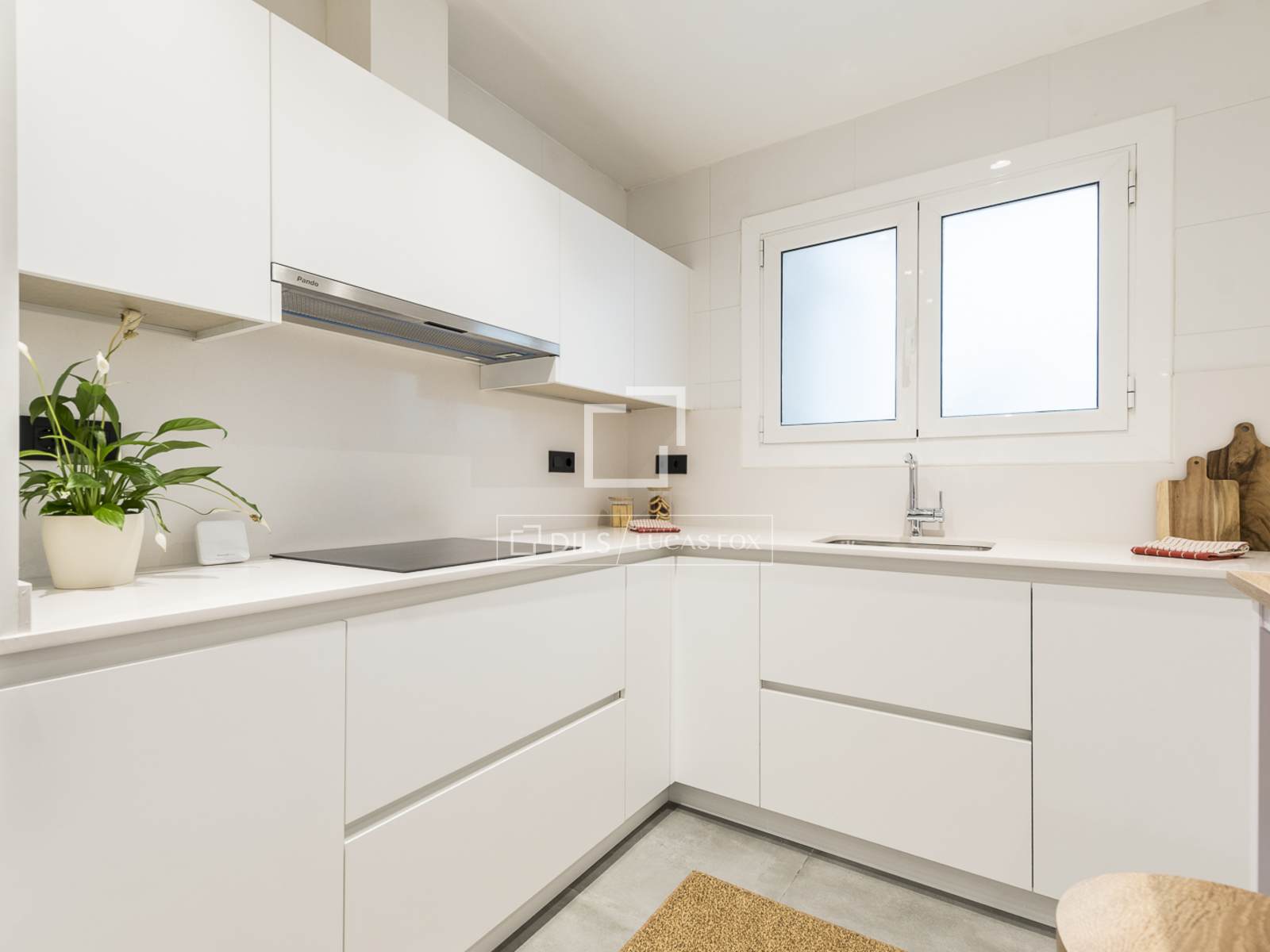 Appartamento a Barcelona, Spagna 4 camere da letto, 100 mq. N° 192695