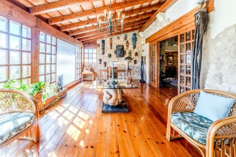 Finca myytävänä Sitges, Barcelona, Espanja, 7 makuuhuonetta, 693 m2 No. 192696 - kuva 4