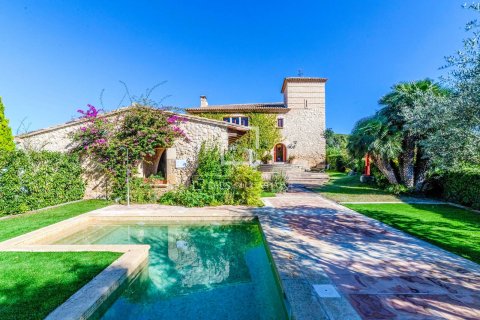 Finca Sitges, Barcelona, Espanja 7 makuuhuonetta, 693 m2 No. 192696