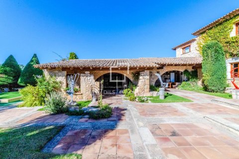 Finca myytävänä Sitges, Barcelona, Espanja, 7 makuuhuonetta, 693 m2 No. 192696 - kuva 7