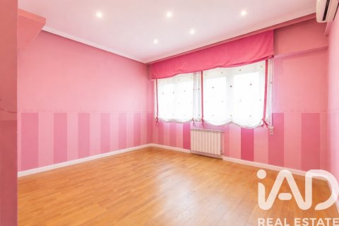 Talo myytävänä Madrid, Espanja, 5 makuuhuonetta, 455 m2 No. 188442 - kuva 14