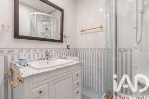 Talo myytävänä Madrid, Espanja, 5 makuuhuonetta, 455 m2 No. 188442 - kuva 18