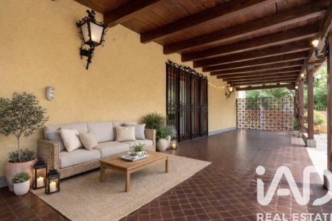 Talo myytävänä Madrid, Espanja, 5 makuuhuonetta, 455 m2 No. 188442 - kuva 2