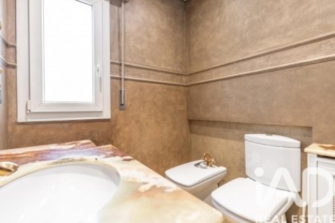 Talo myytävänä Madrid, Espanja, 5 makuuhuonetta, 455 m2 No. 188442 - kuva 26