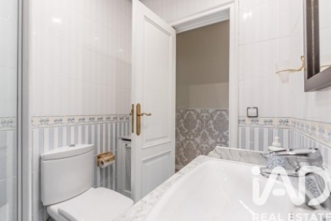 Talo myytävänä Madrid, Espanja, 5 makuuhuonetta, 455 m2 No. 188442 - kuva 19