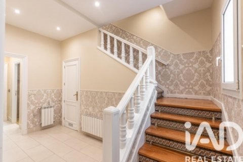 Talo myytävänä Madrid, Espanja, 5 makuuhuonetta, 455 m2 No. 188442 - kuva 28