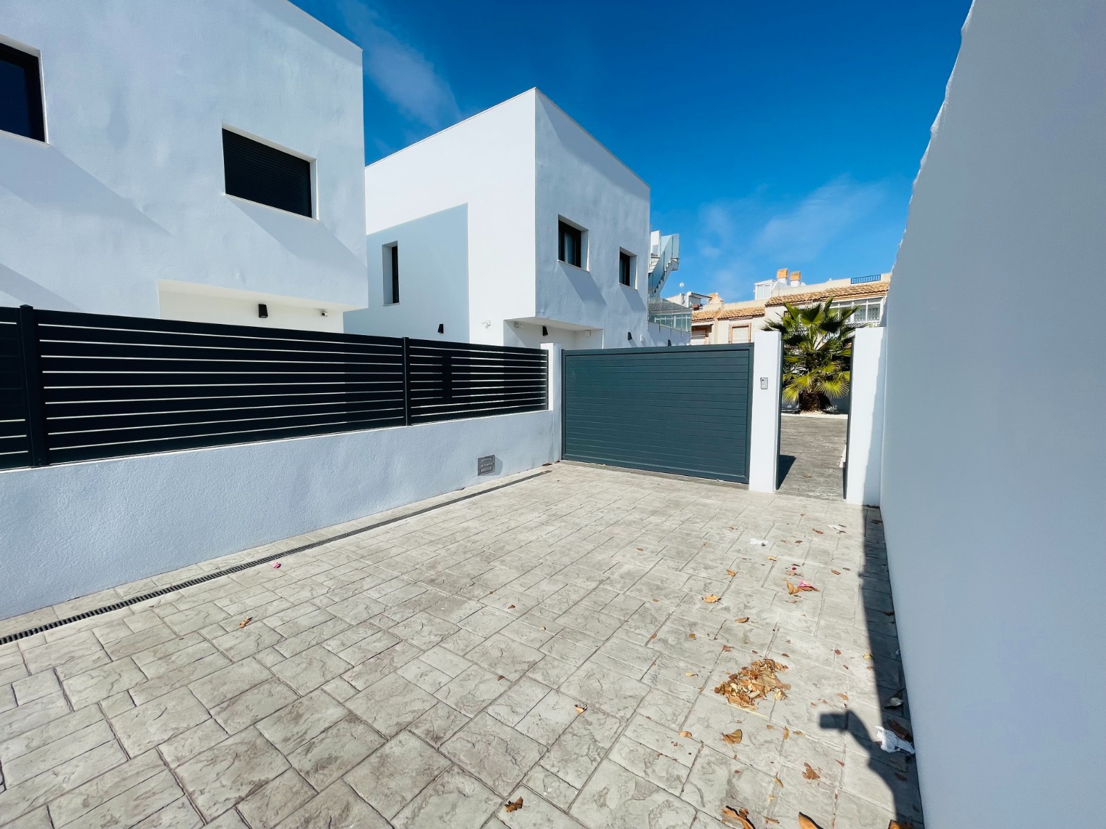 Willa w Torrevieja, Alicante, Hiszpania 5 sypialni, 368 mkw. nr 140262