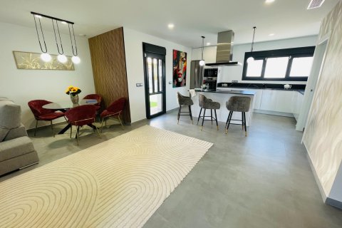 Villa zum Verkauf in Torrevieja, Alicante, Spanien 5 Schlafzimmer, 368 m2 Nr. 140262 - Foto 12