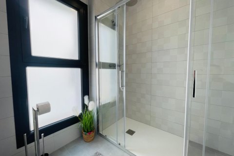 Villa zum Verkauf in Torrevieja, Alicante, Spanien 5 Schlafzimmer, 368 m2 Nr. 140262 - Foto 26