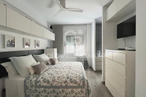 Apartment à vendre à Barcelona, Espagne, 3 chambres, 119 m2 No. 157807 - photo 12