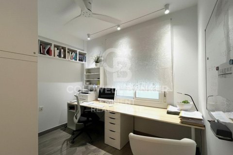 Apartment à vendre à Barcelona, Espagne, 3 chambres, 119 m2 No. 157807 - photo 22