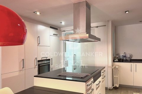 Apartment à vendre à Barcelona, Espagne, 3 chambres, 119 m2 No. 157807 - photo 6