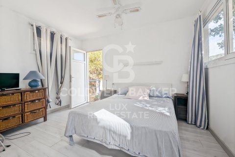 Villa for sale in Roses, Girona, Spain 4 bedrooms, 124 sq.m. No. 157808 - photo 16