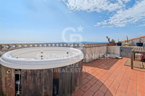 Villa for sale in Roses, Girona, Spain 4 bedrooms, 124 sq.m. No. 157808 - photo 19