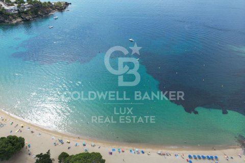 Villa for sale in Roses, Girona, Spain 4 bedrooms, 124 sq.m. No. 157808 - photo 25