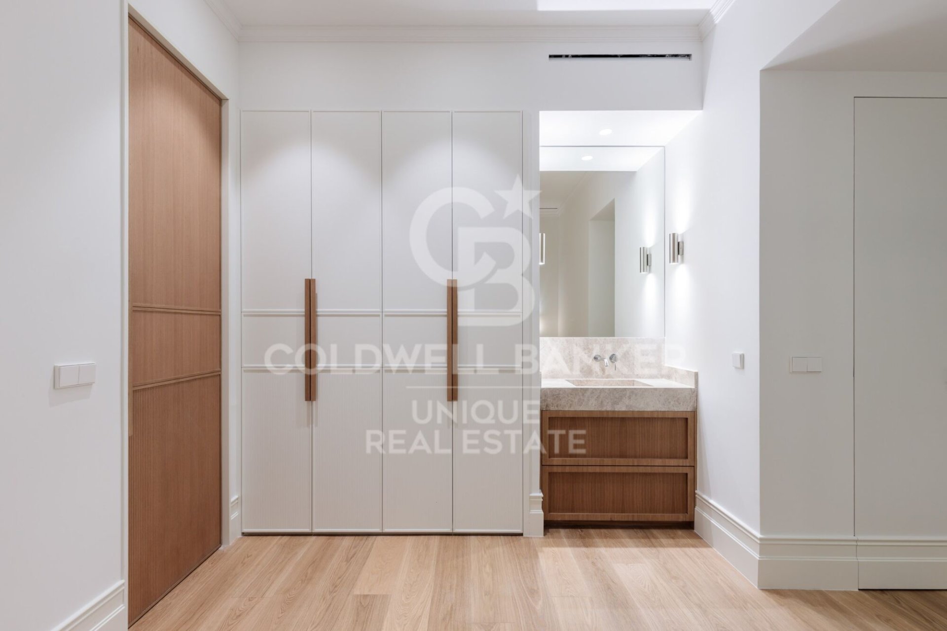 Apartment in Madrid, Spain 3 bedrooms, 174 sq.m. No. 157806
