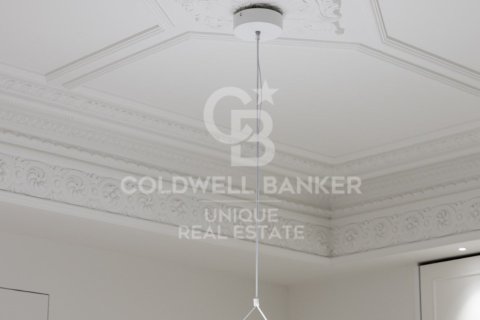 Apartamento en venta en Madrid, España 3 dormitorios, 156 m2 No. 157806 - foto 10