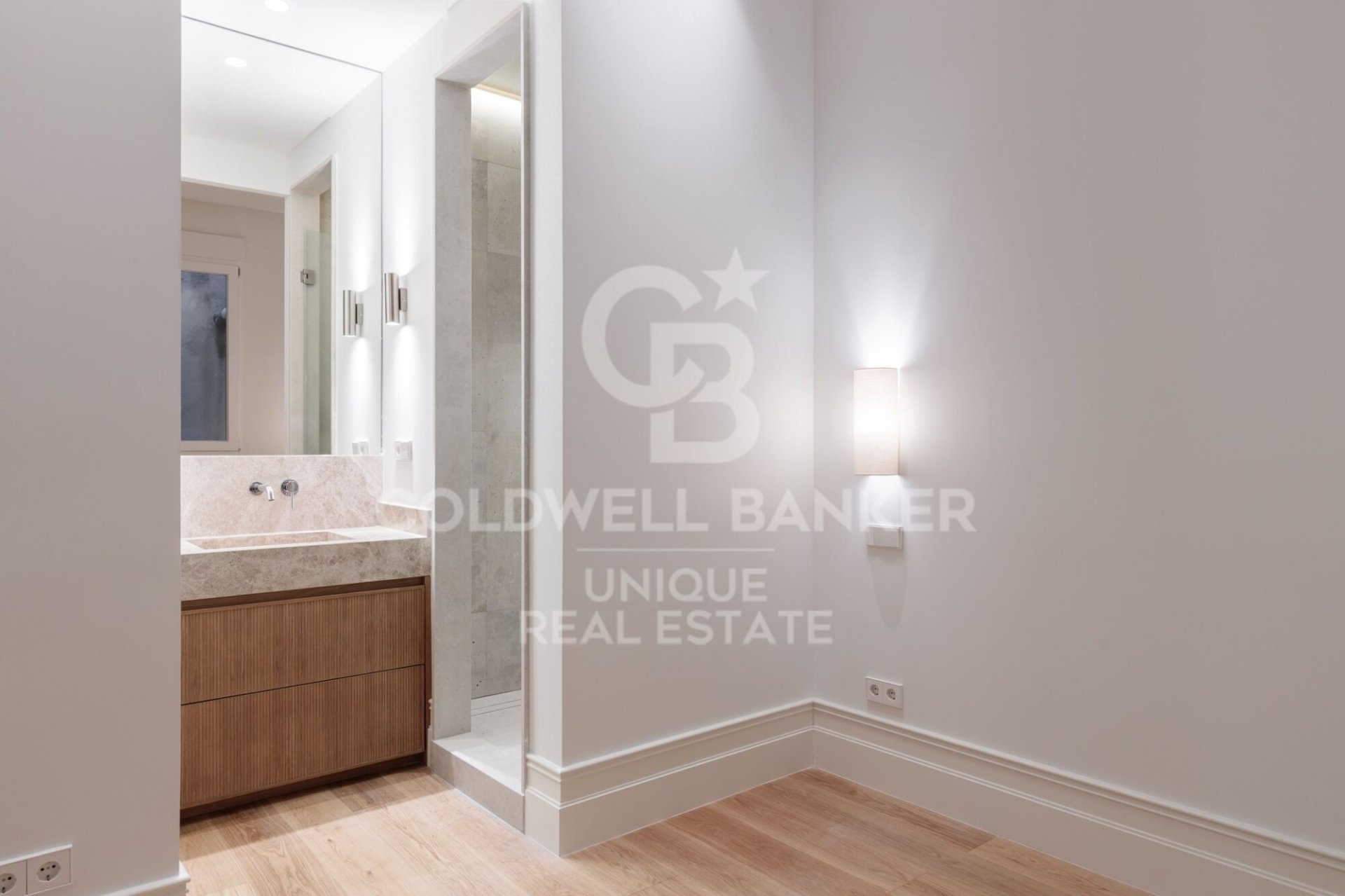 Apartment in Madrid, Spain 3 bedrooms, 174 sq.m. No. 157806