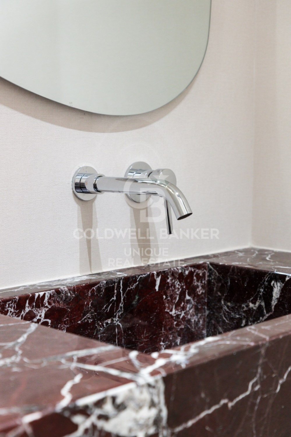 Apartment in Madrid, Spain 3 bedrooms, 174 sq.m. No. 157806