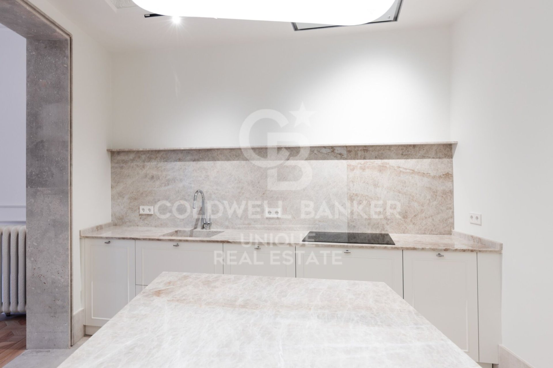 Apartment in Madrid, Spain 3 bedrooms, 174 sq.m. No. 157806