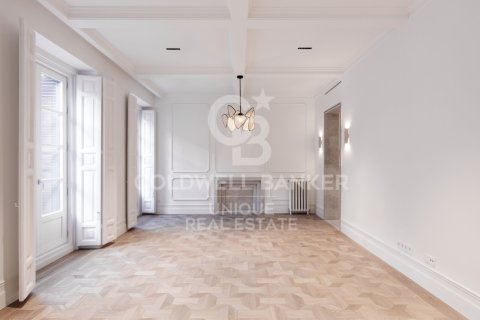 Wohnung zum Verkauf in Madrid, Spanien 3 Schlafzimmer, 174 m2 Nr. 157806 - Foto 3