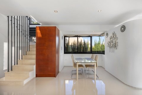 Villa for sale Orihuela, Alicante, Spain 5 bedrooms, 296 sq.m. No. 110343 - photo 6